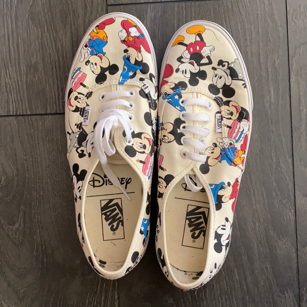 Mickey Disney VANS size 9men and 10.5women